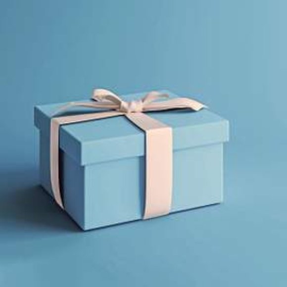 Meet your Posher, Christa - Picture 1 of 1